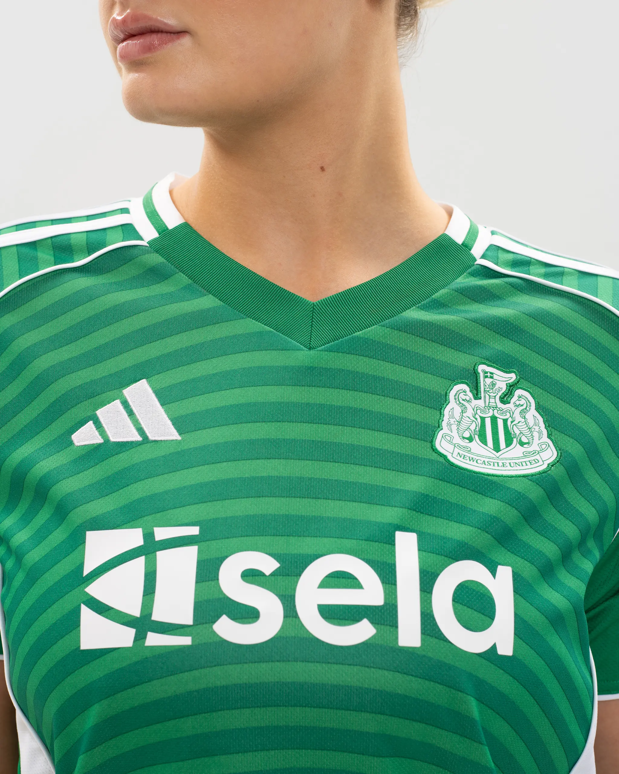Newcastle United adidas Women's 25/26 Away Shirt - Image 6