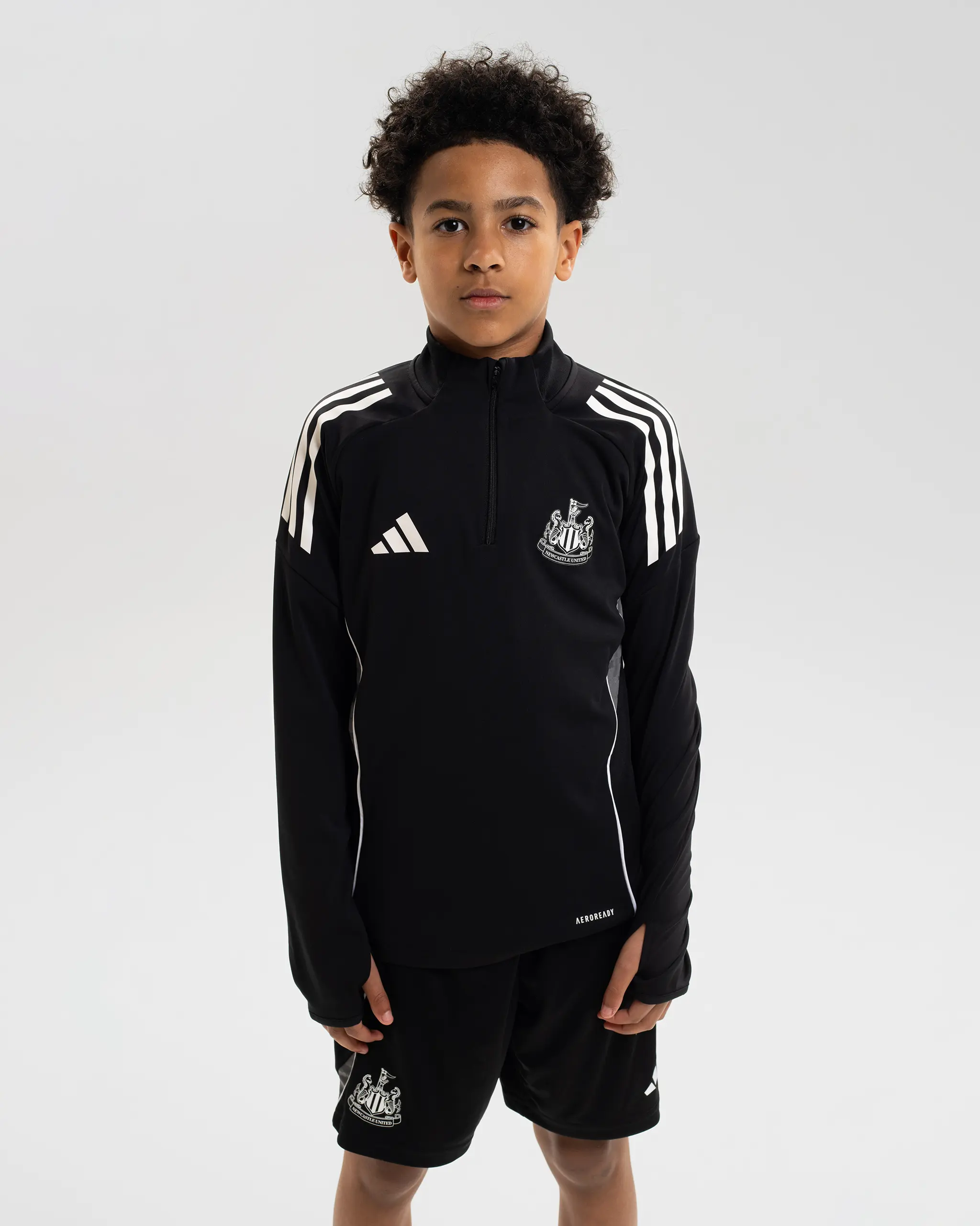 Newcastle United adidas 25/26 Coach's Black Edition Kids' 1/4 Zip Training Top - Image 4