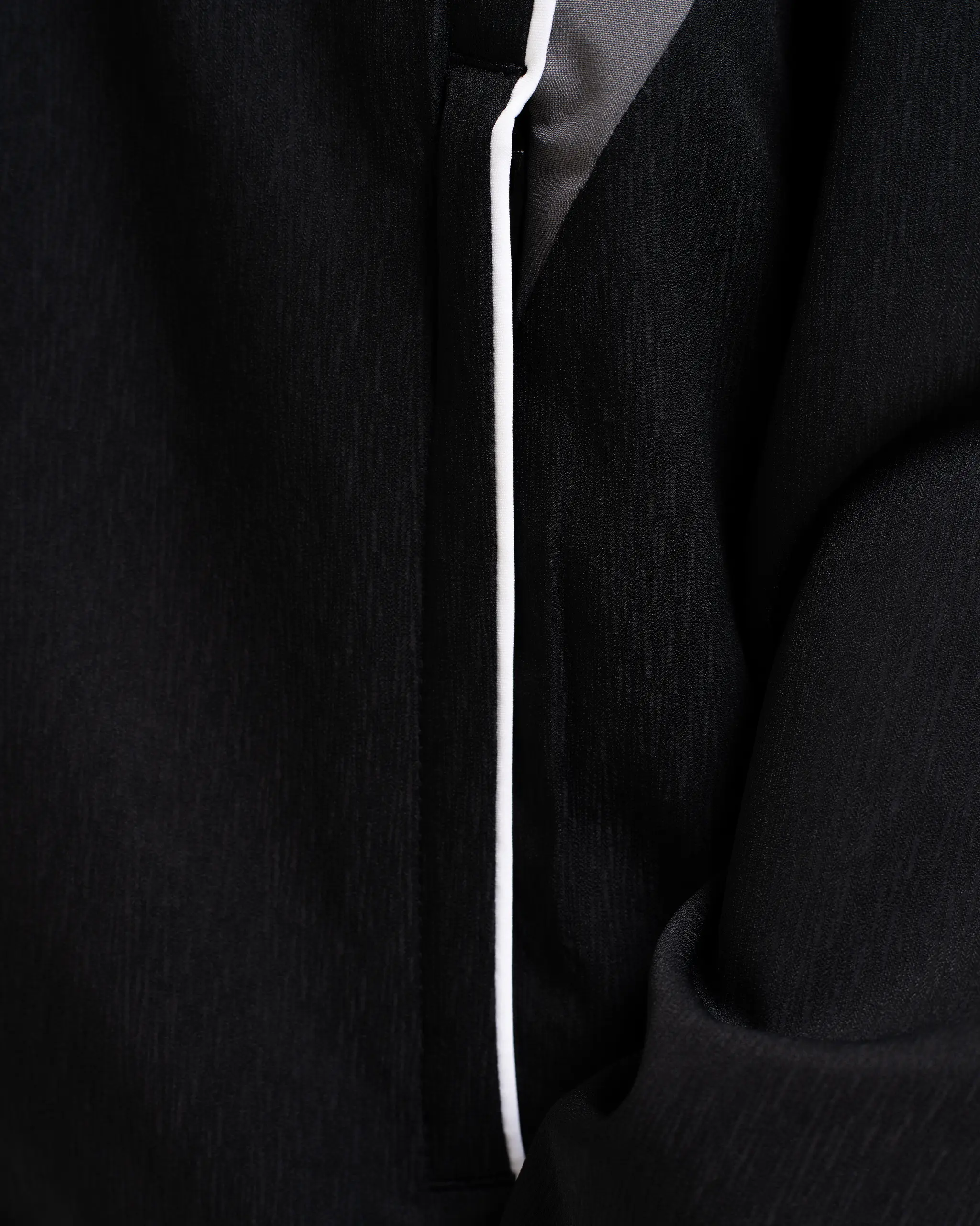 Newcastle United adidas 25/26 Coach's Black Edition Kids' Presentation Jacket - Image 5
