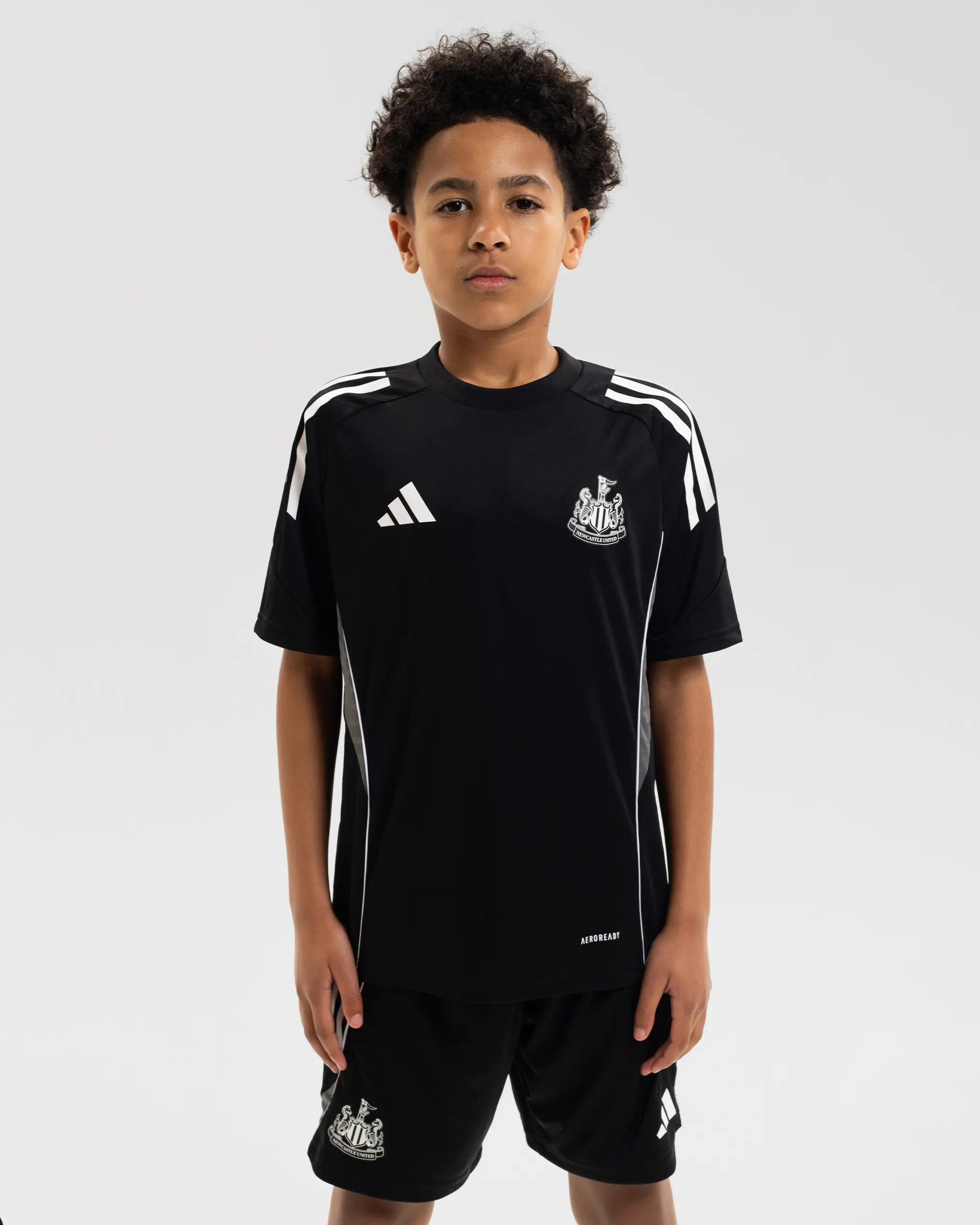 Newcastle United adidas 25/26 Coach's Black Edition Kids' Training Shirt - Image 6