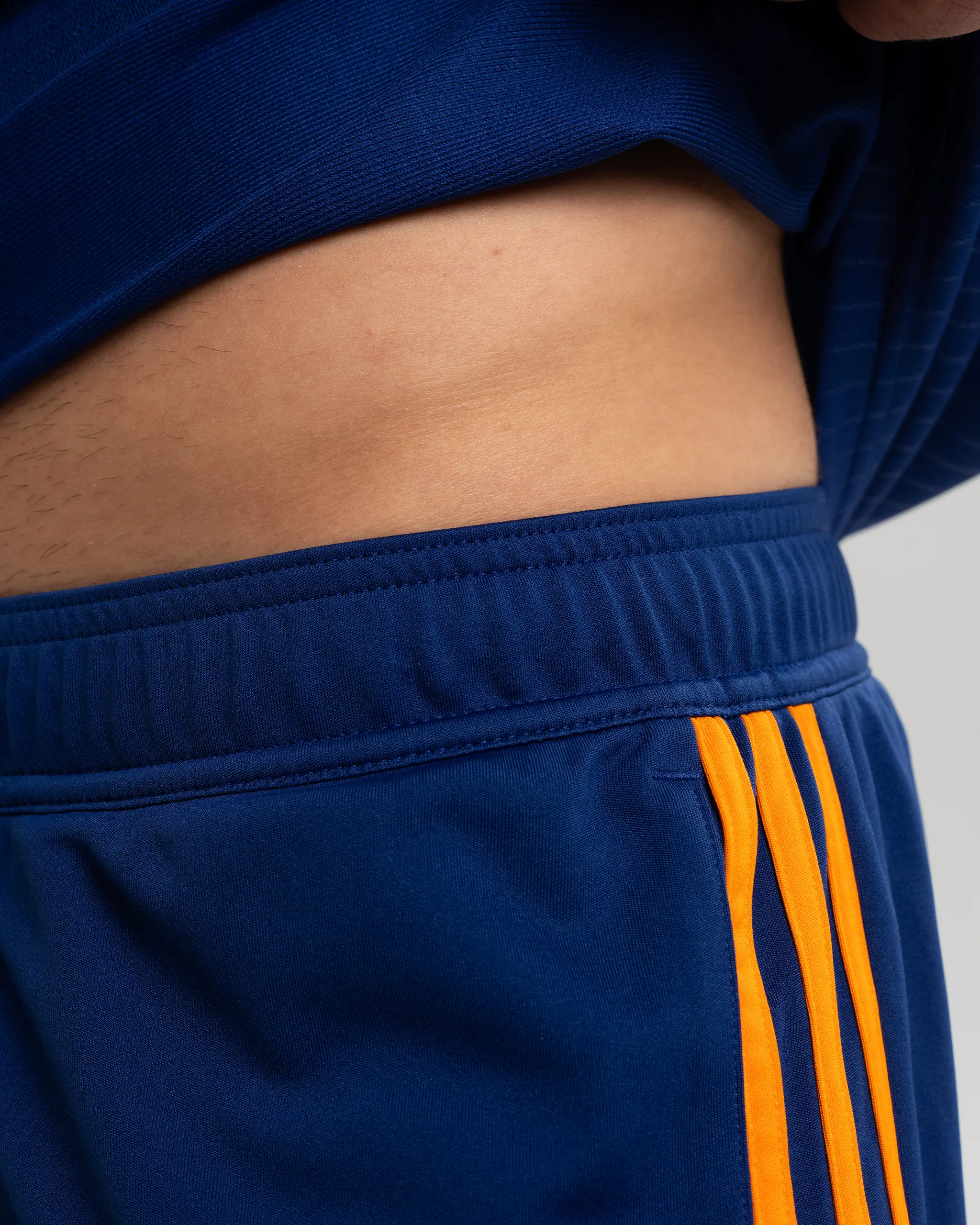 Newcastle United adidas 25/26 Third Shorts - Image 5