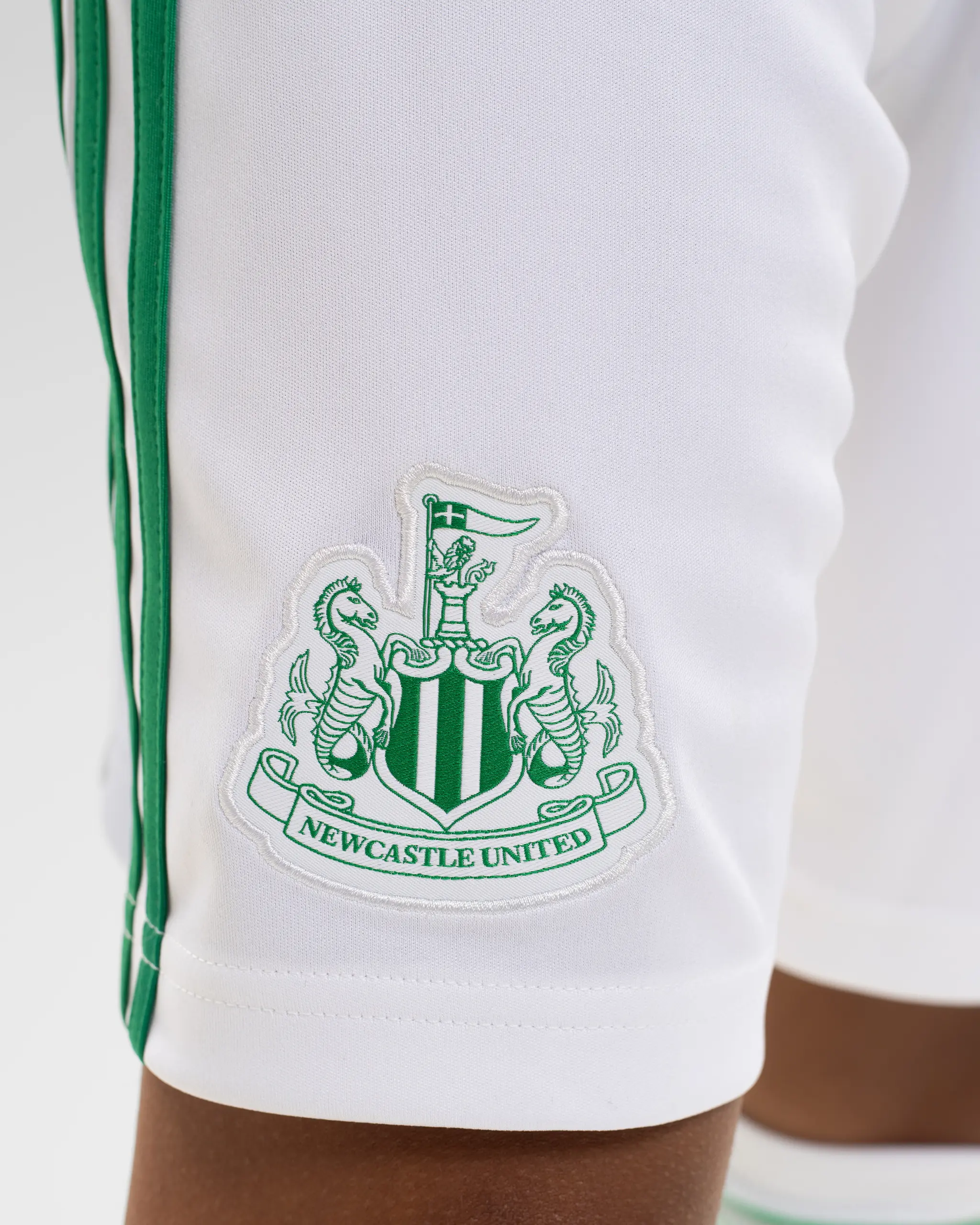 Newcastle United adidas Kids' 25/26 Away Shorts - Image 5