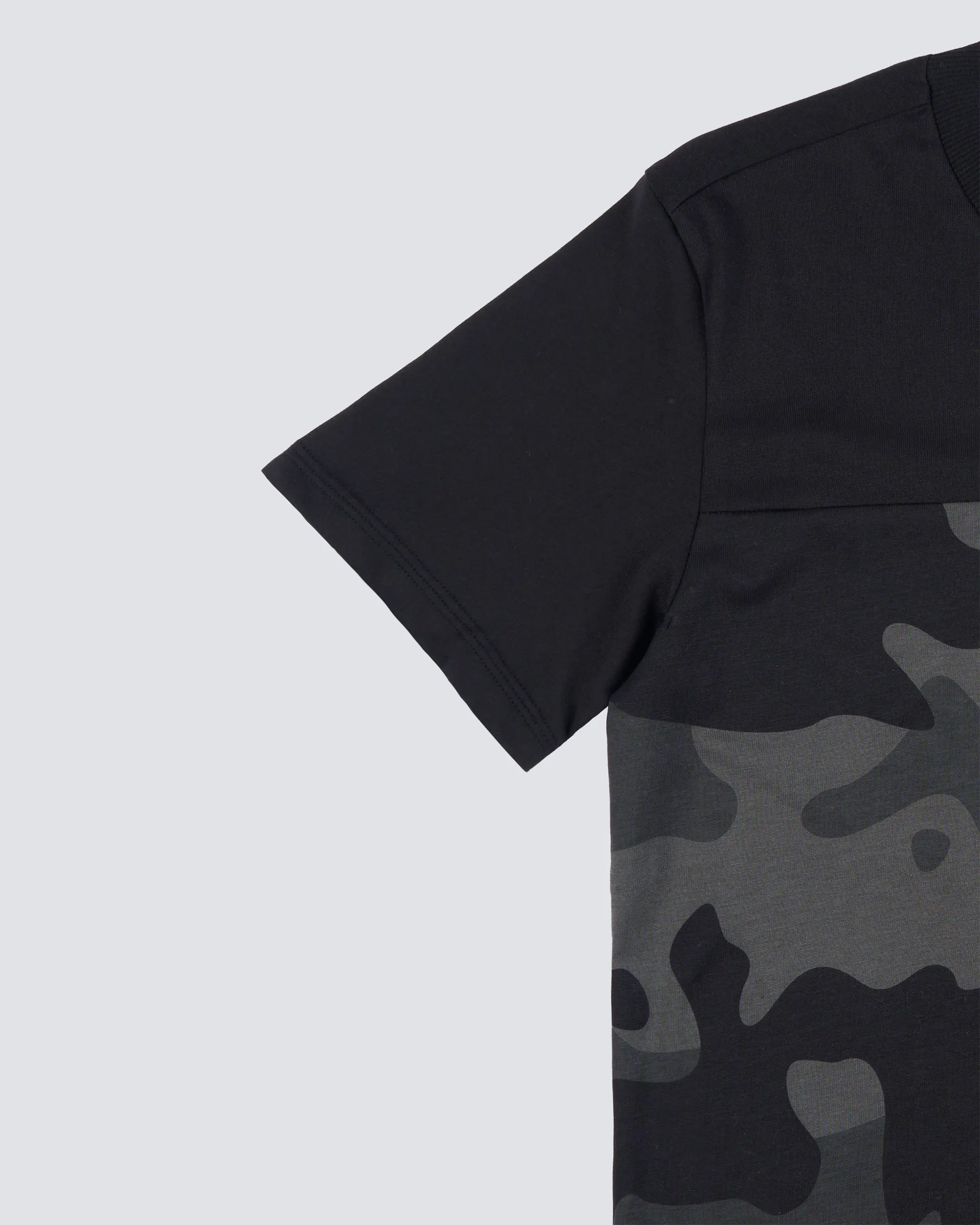 Newcastle United adidas Kid's Black Camo T-Shirt - Image 5