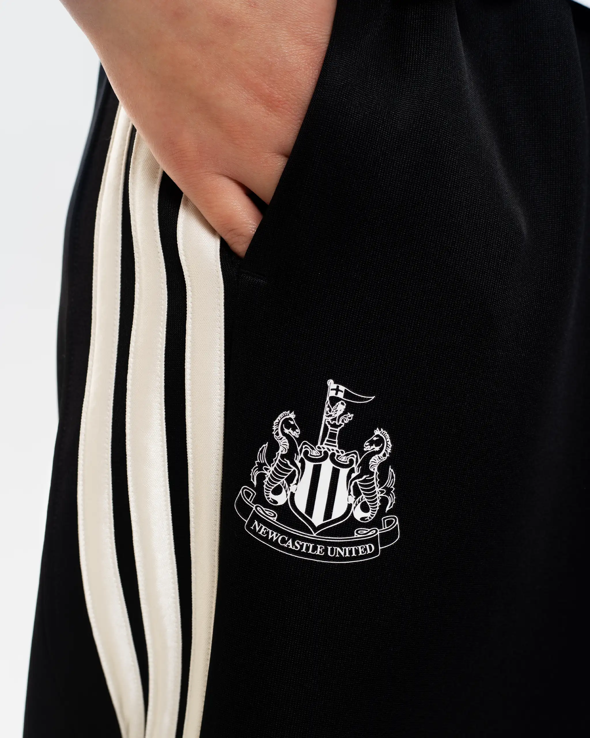 Newcastle United adidas Women's Black 3-Stripe Wide Leg Joggers - Image 5