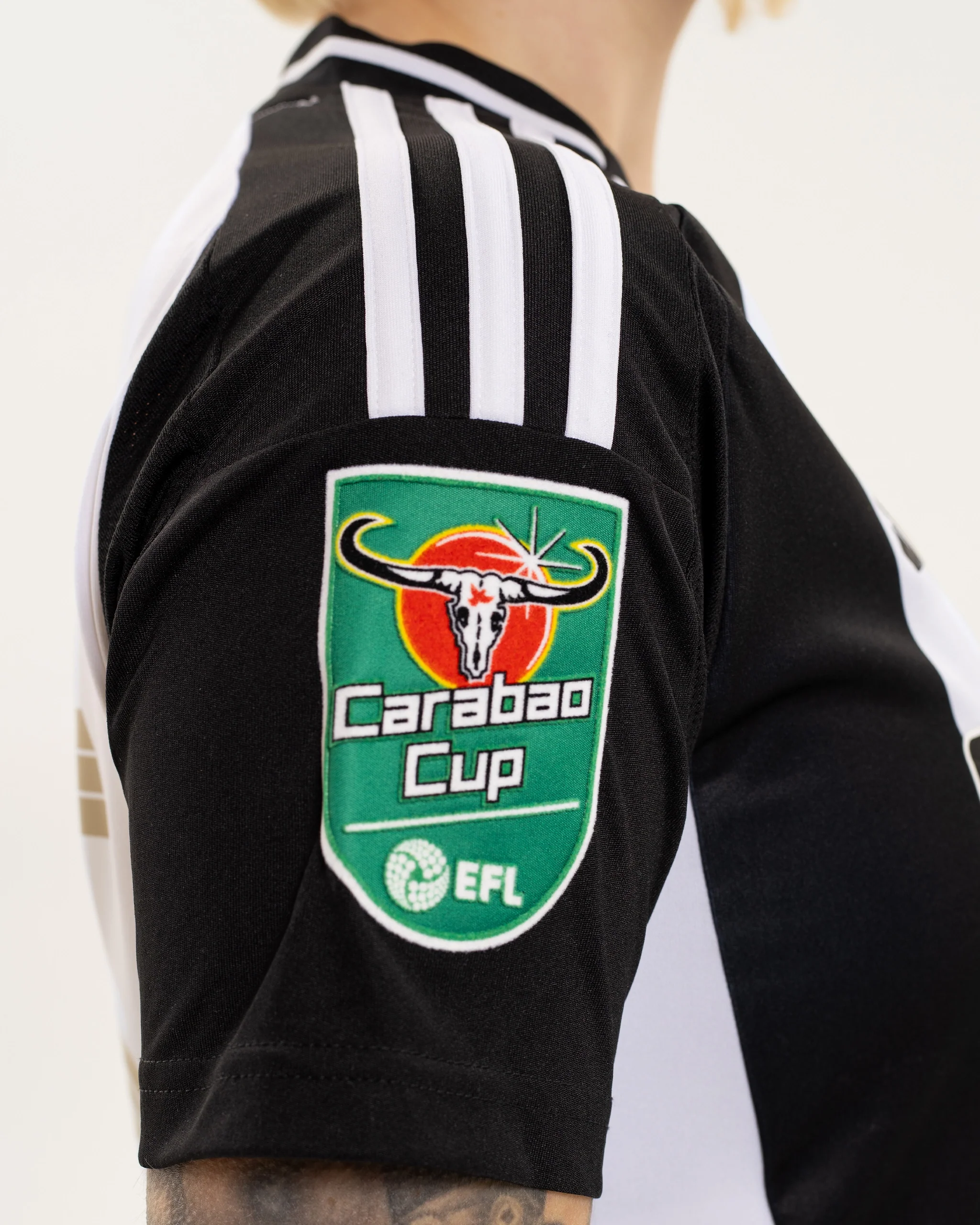 Newcastle United adidas Women's Carabao Cup 2025 Winners Shirt - Image 7