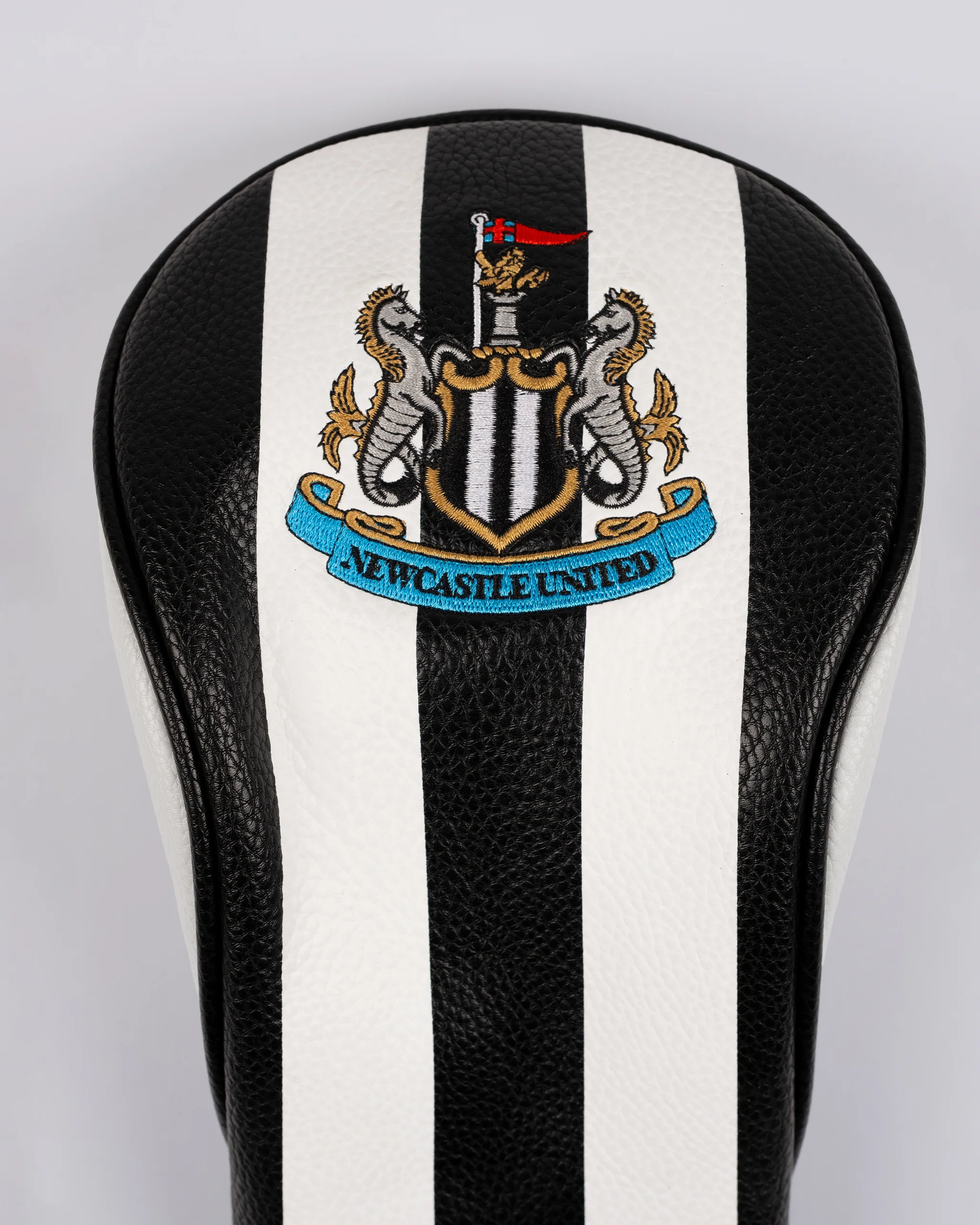 Newcastle United TaylorMade Driver Head Cover - Image 3