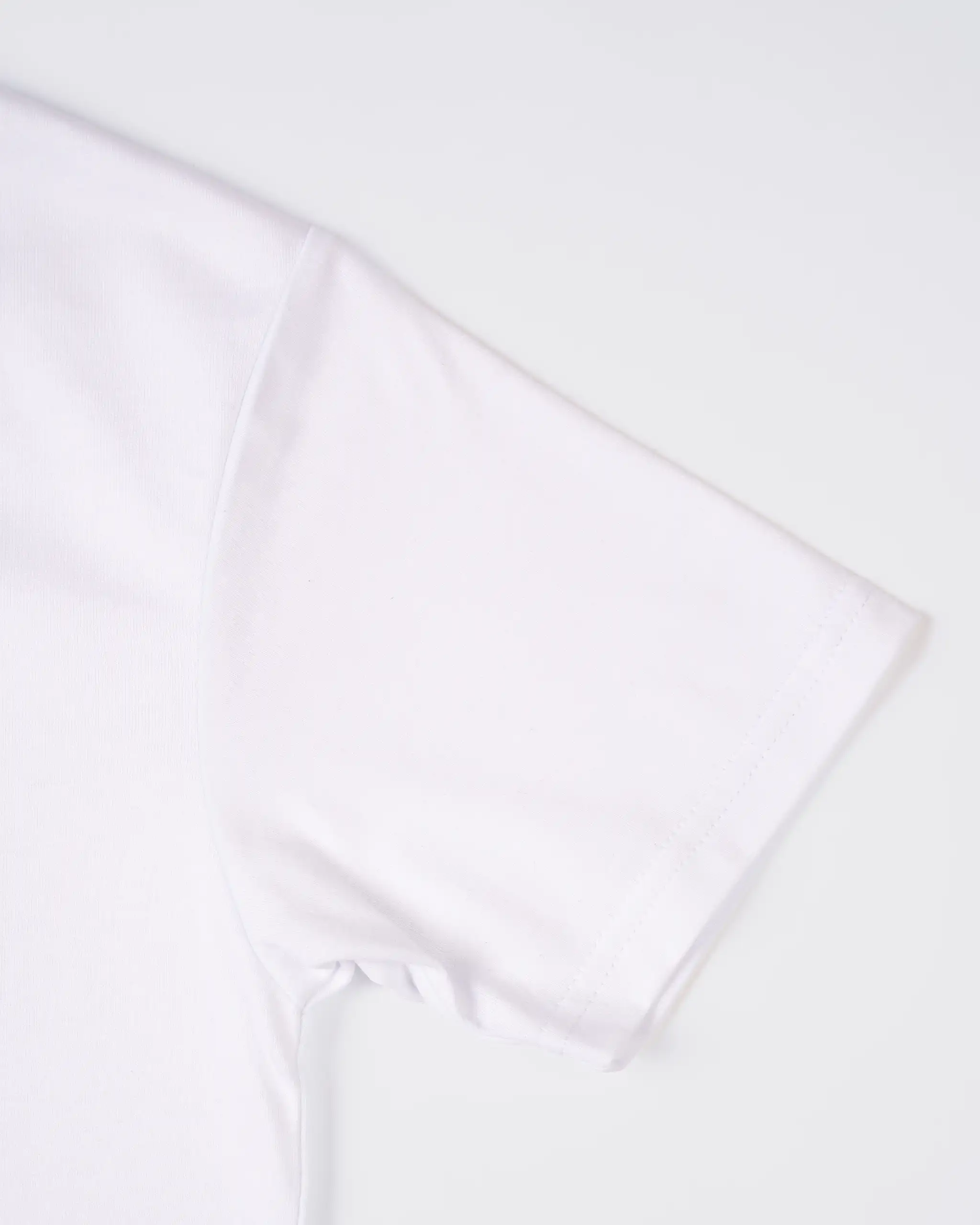 Newcastle United Girl's 1892 White & Pink Oversized T-Shirt - Image 3