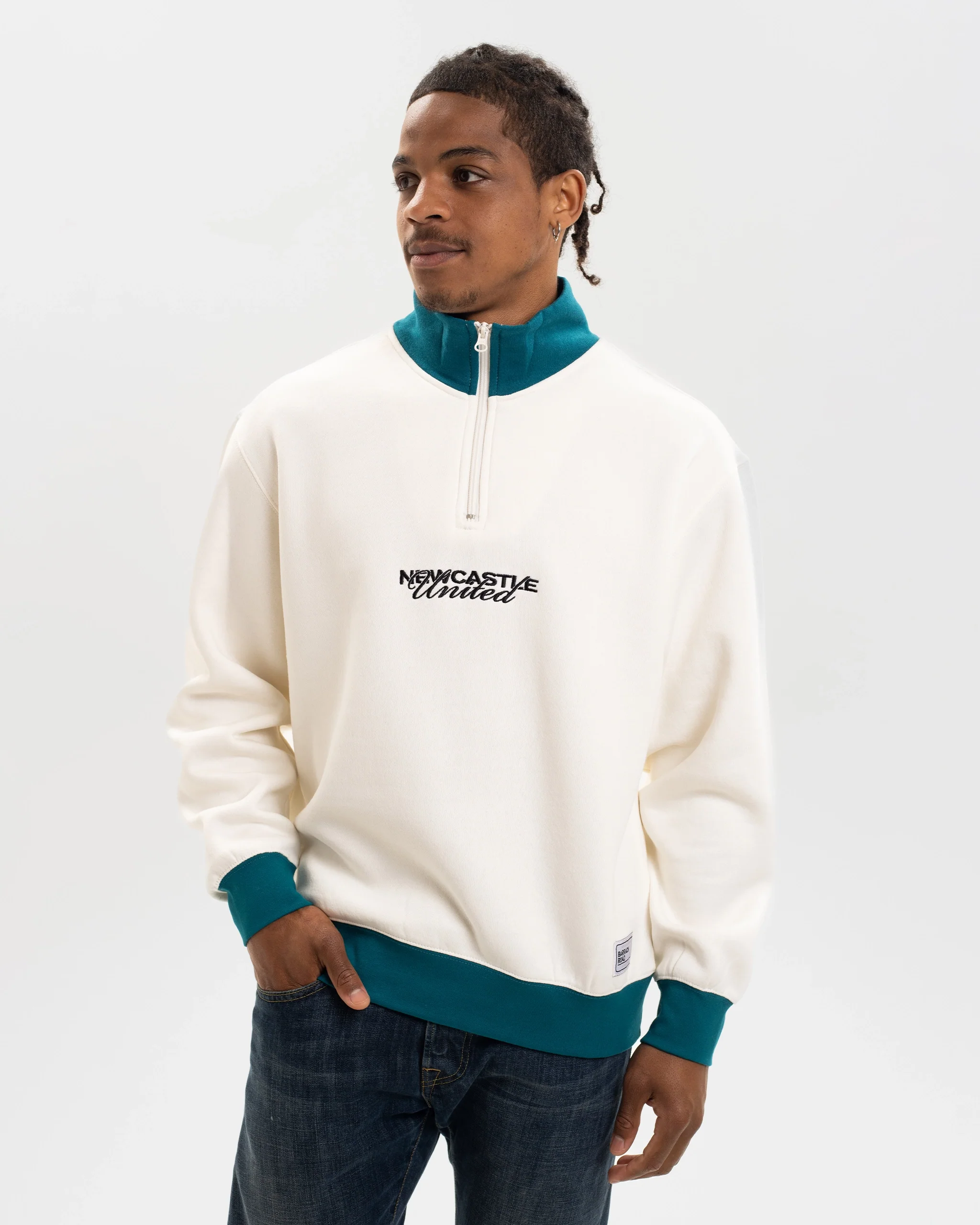 Newcastle United Graphic Off-White Contrast Quarter Zip Sweater - Image 2