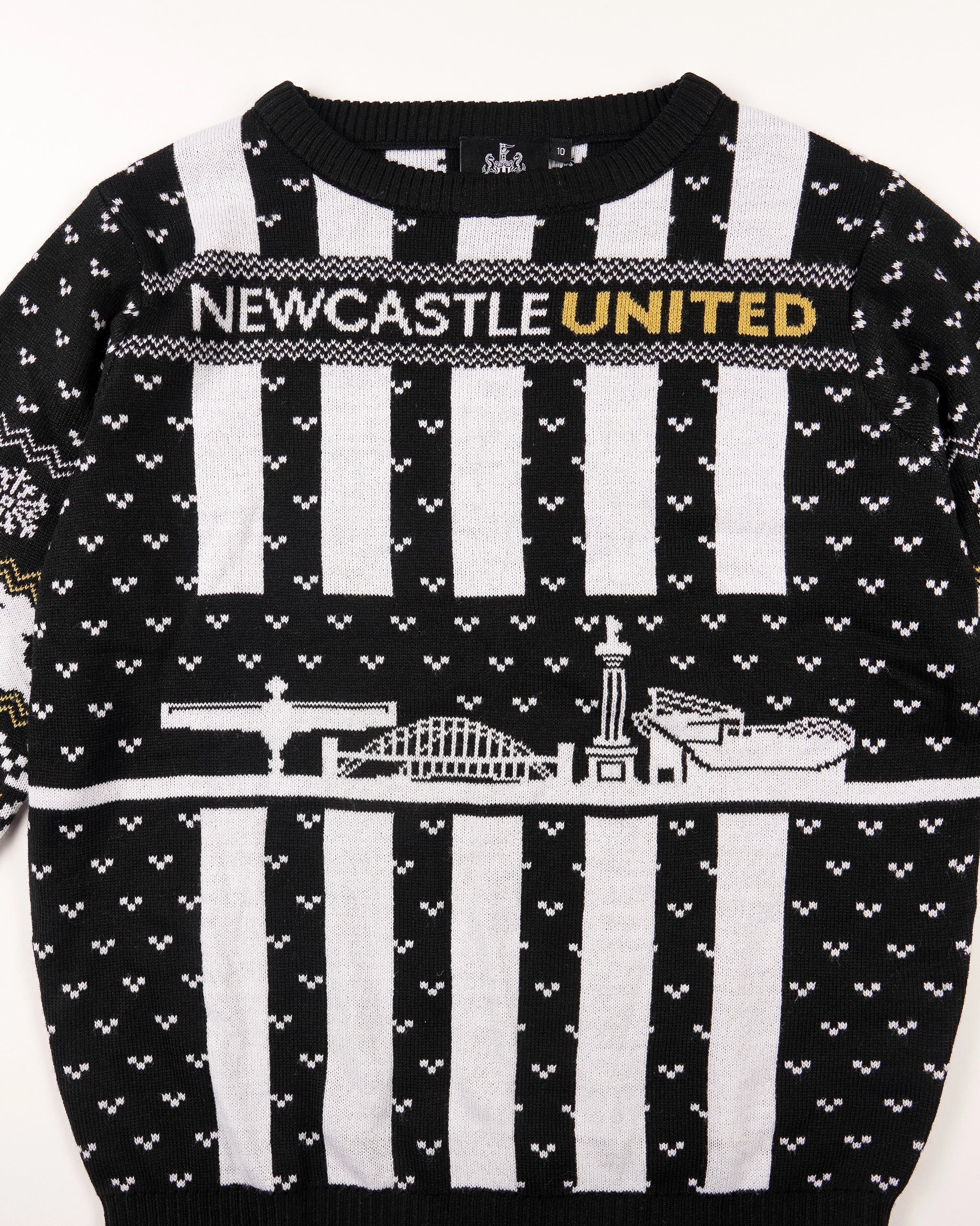 Newcastle United Howay The Lasses Kids' Christmas Jumper - Image 4