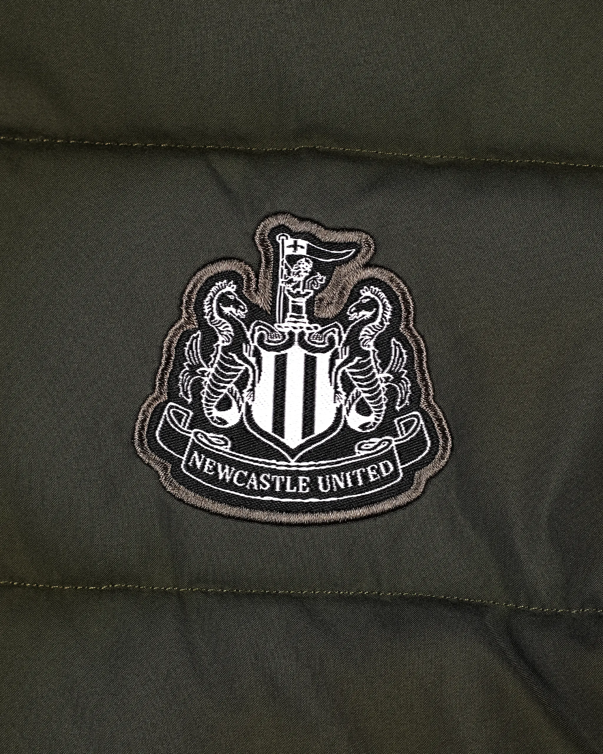 Newcastle United Kids' Khaki Puffer Jacket - Image 9