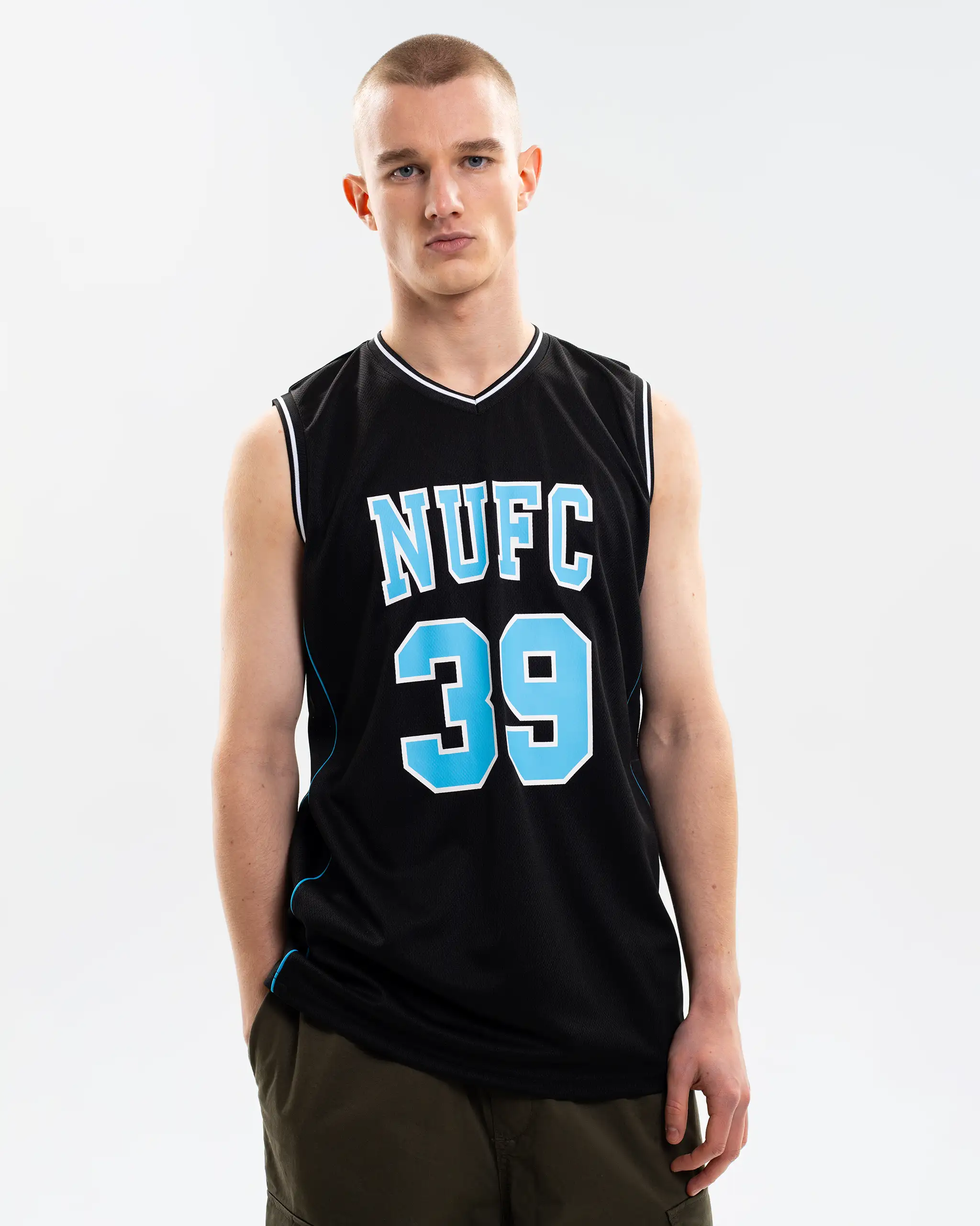 Newcastle United Men's Black Basketball Vest - Image 4