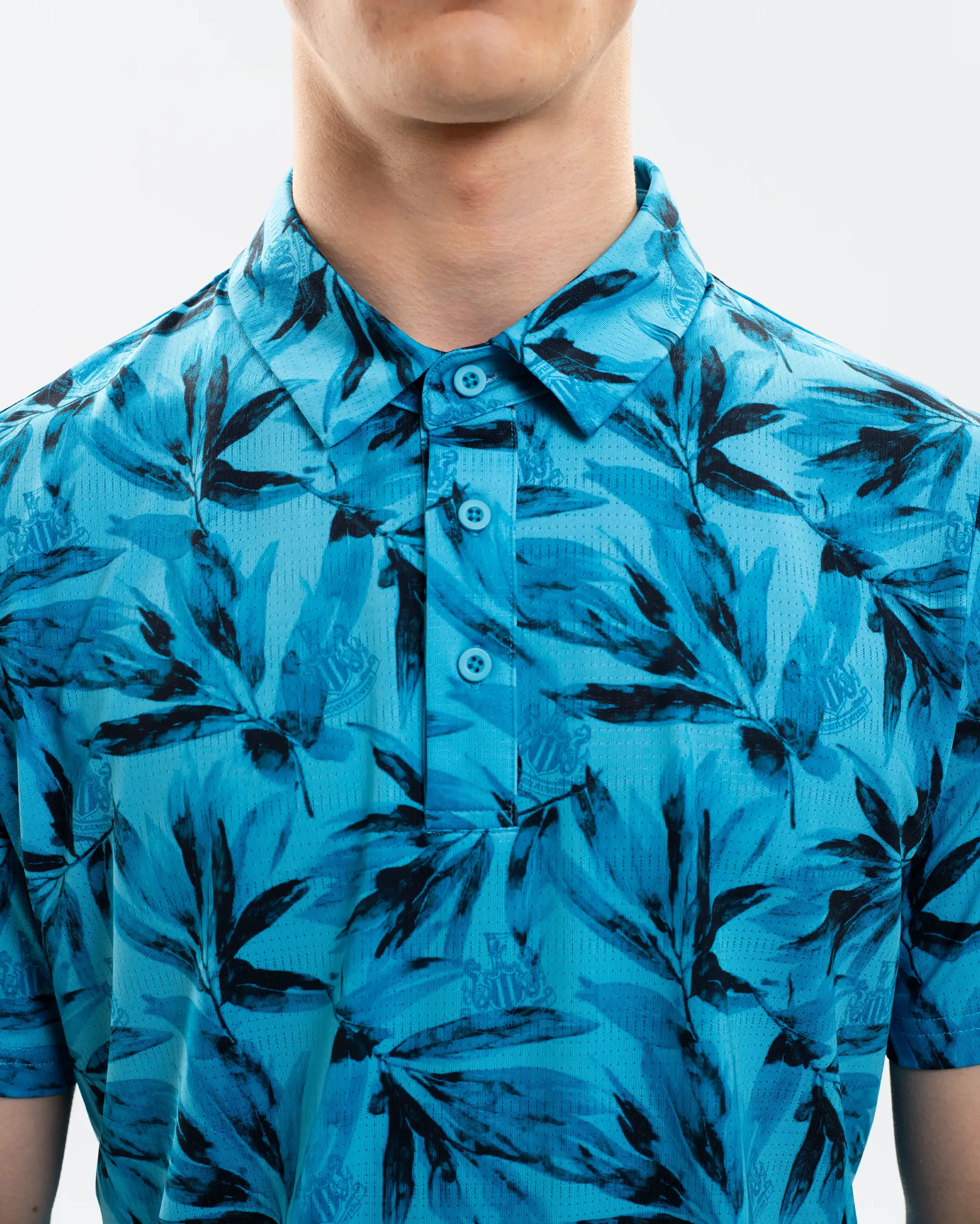 Newcastle United Men's Blue Summer Polo Shirt - Image 4