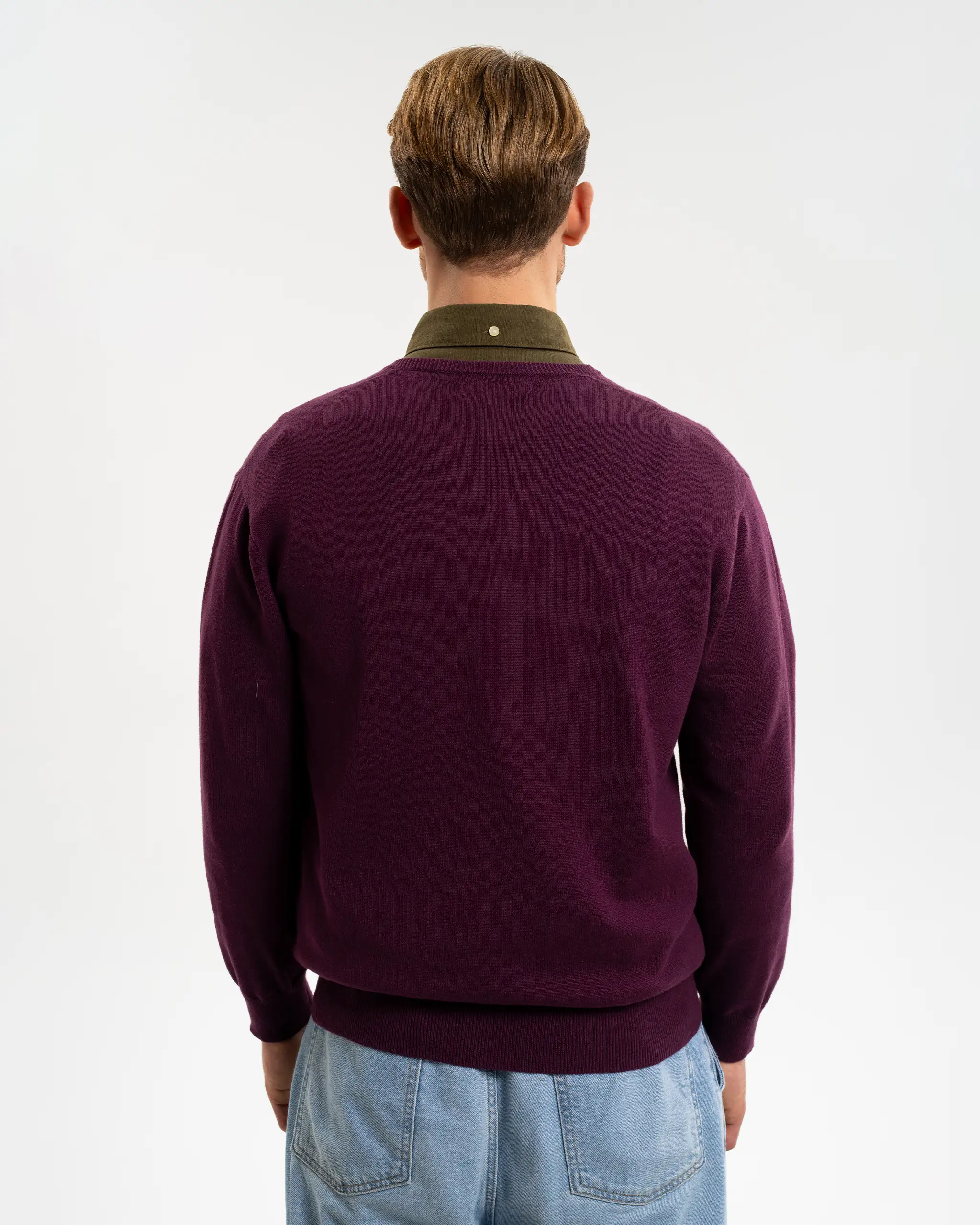 Newcastle United Men's Purple V Neck Knit Sweater - Image 4
