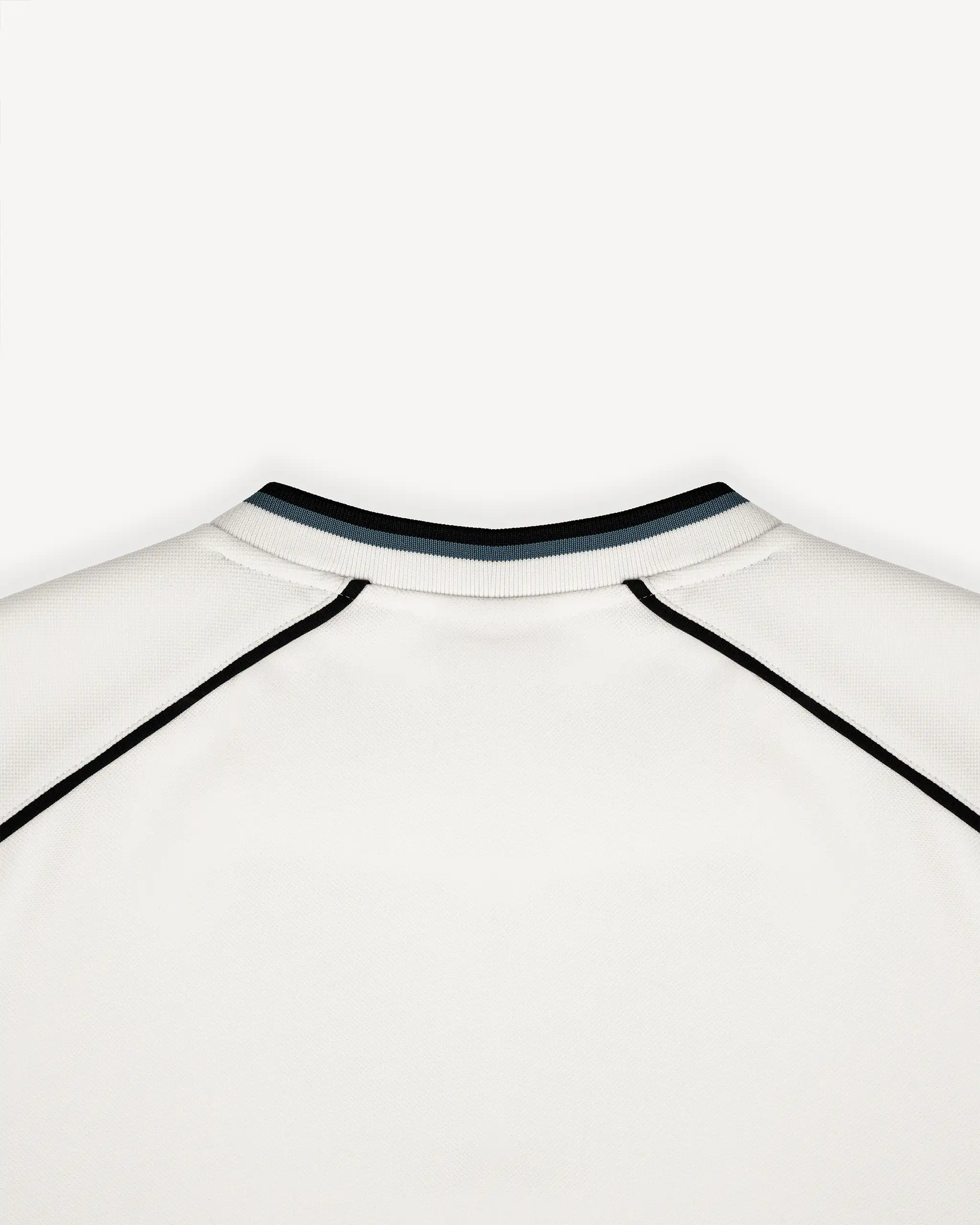 Newcastle United Men's White Raglan Smart T-Shirt - Image 6