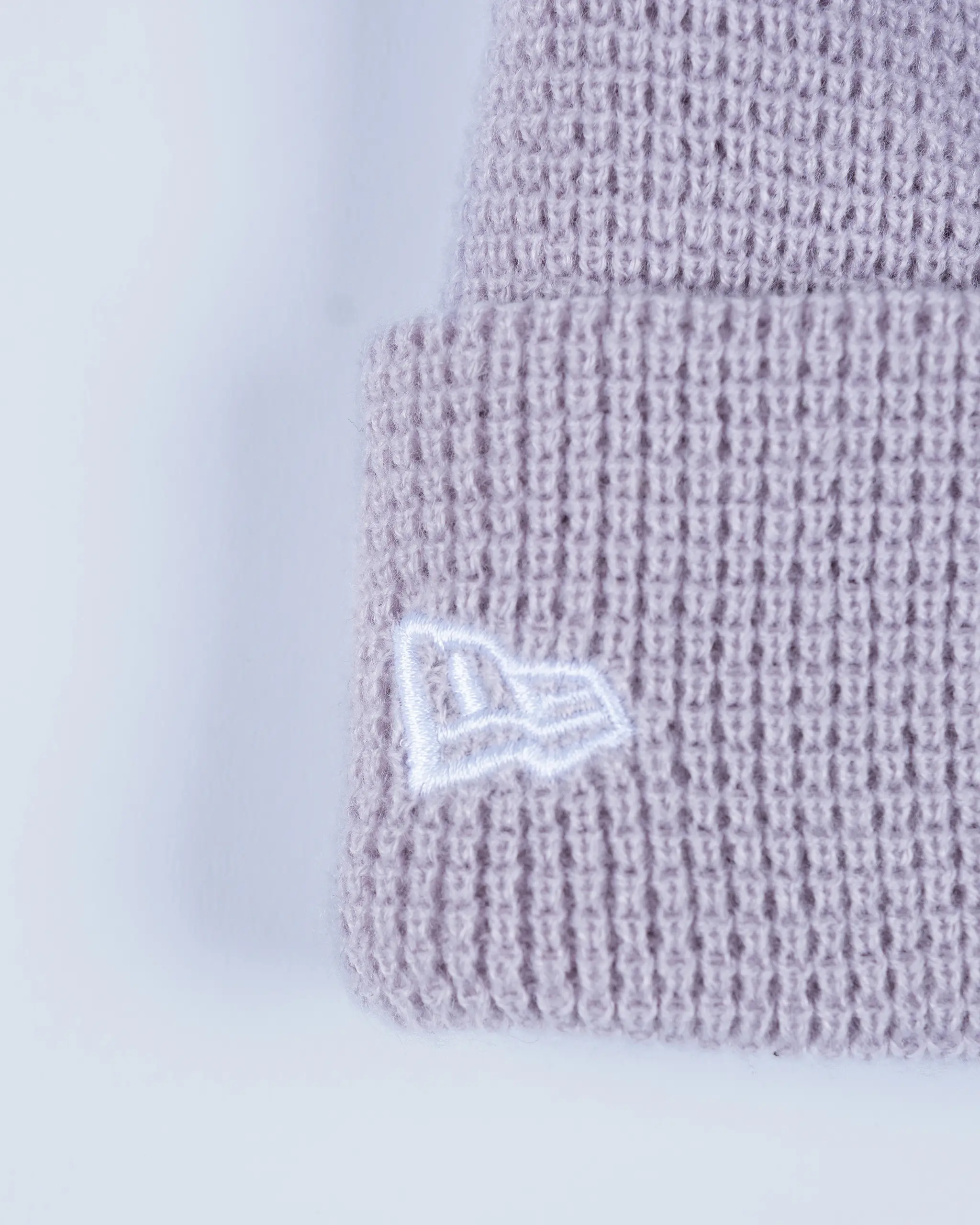 Newcastle United New Era Autumn 2025 Lilac Beanie - Image 3