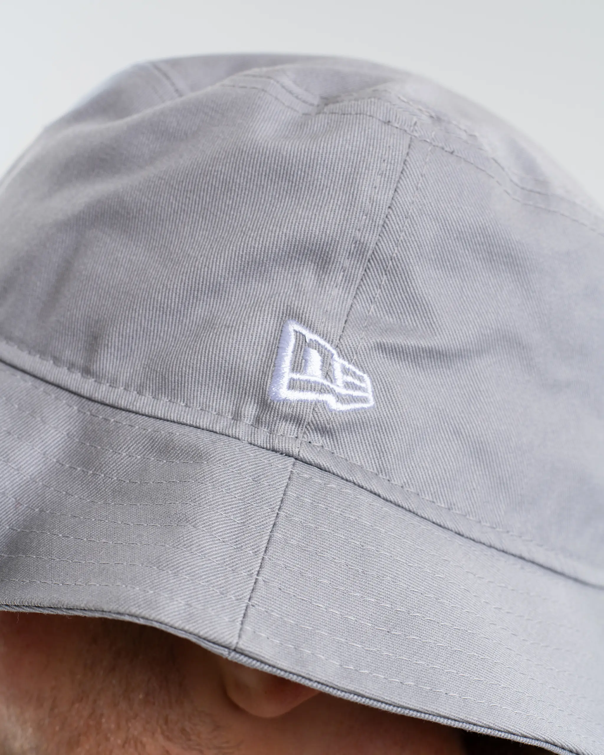Newcastle United New Era Grey Magpie Bucket Hat - Image 5