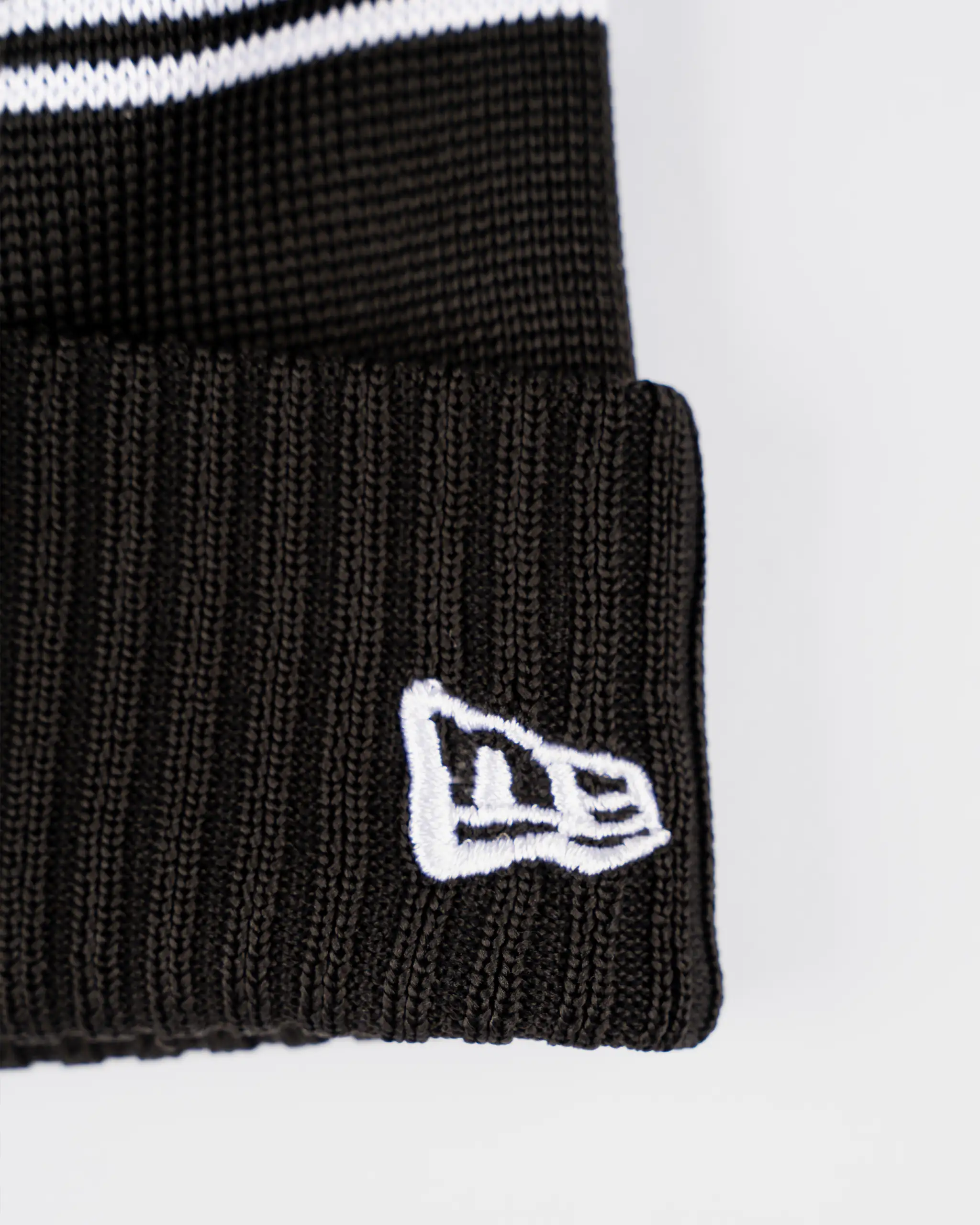 Newcastle United New Era Kids' Spring 2026 Sports Beanie - Image 3
