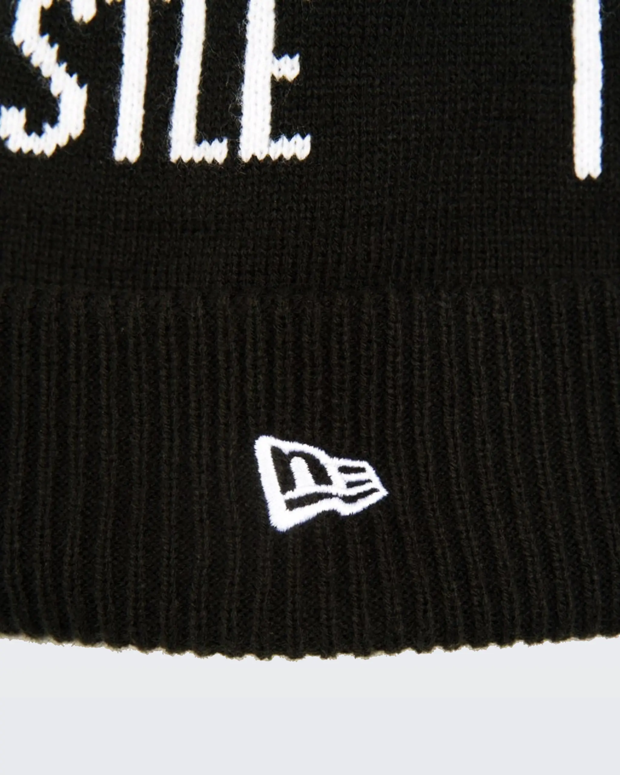 Newcastle United New Era Sport Beanie - Image 6