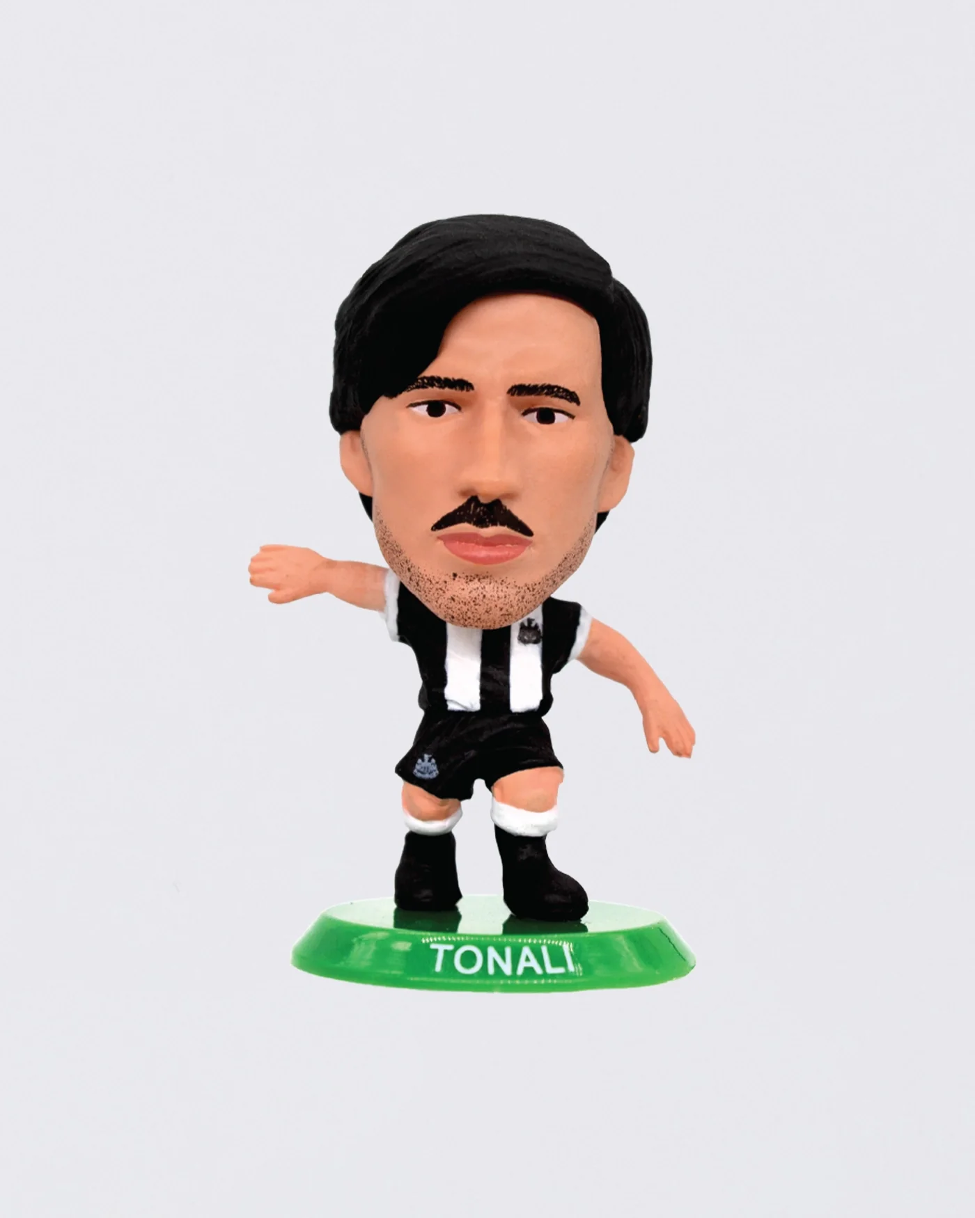 Newcastle United Soccerstarz Sandro Tonali Home Kit Figurine