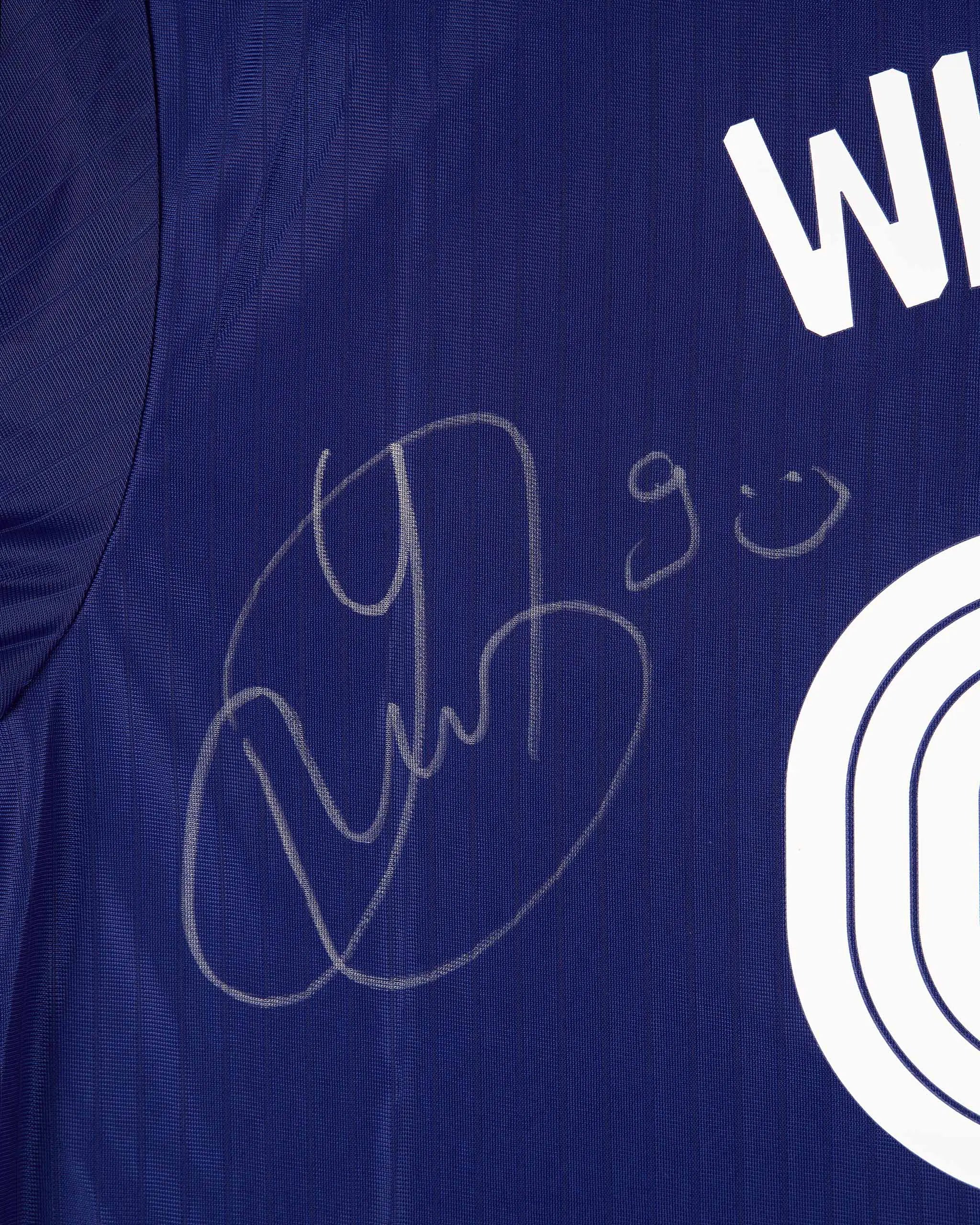 Newcastle United WISSA 25/26 Boxed Signed Third Shirt - Image 4